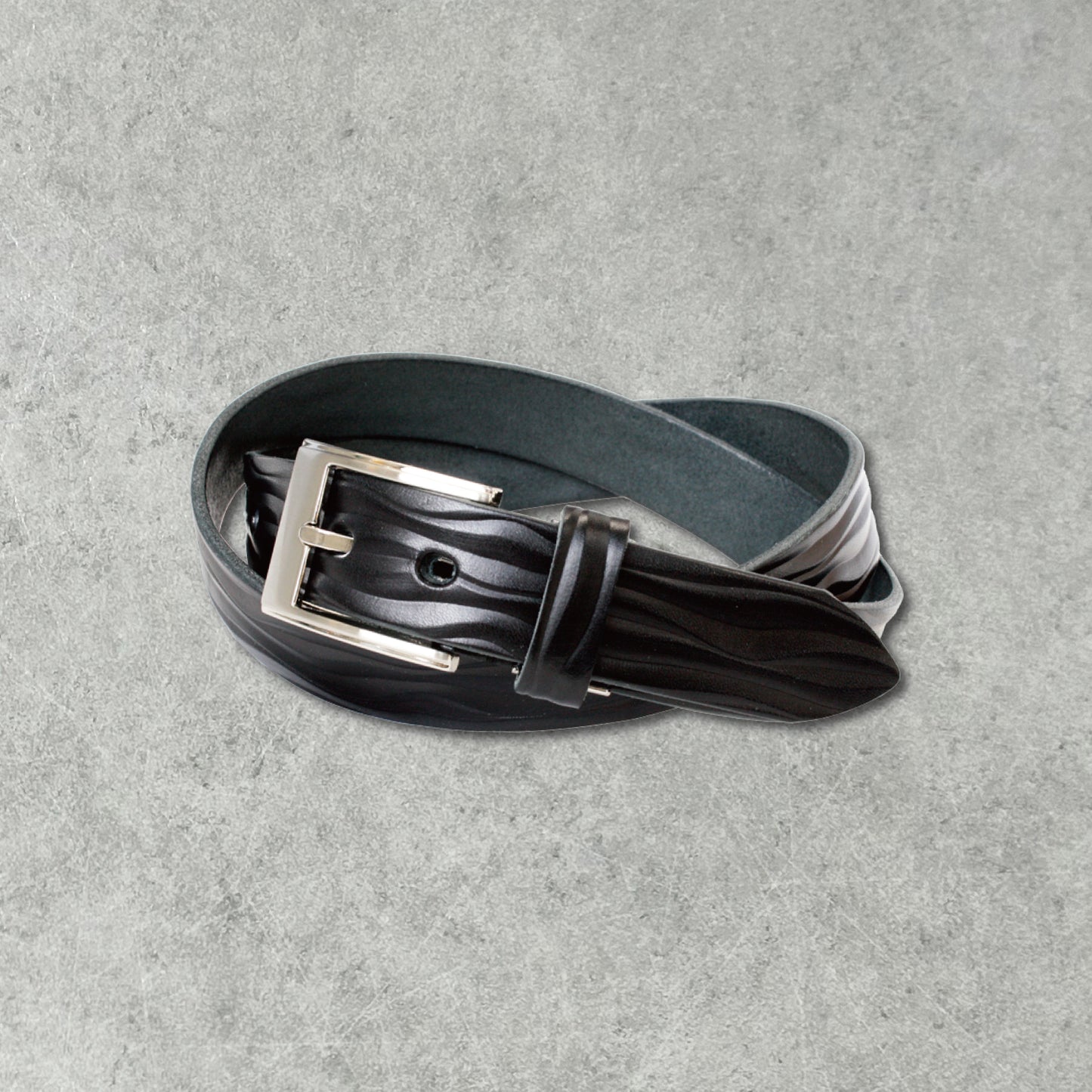 栃木レザー波型ビジネスベルト 牛革 サイズ調整OK 長さ約108cm 幅2.8cm ビジネス スーツ 紳士 カジュアル 本革 プレゼント 祝い メンズ レディース