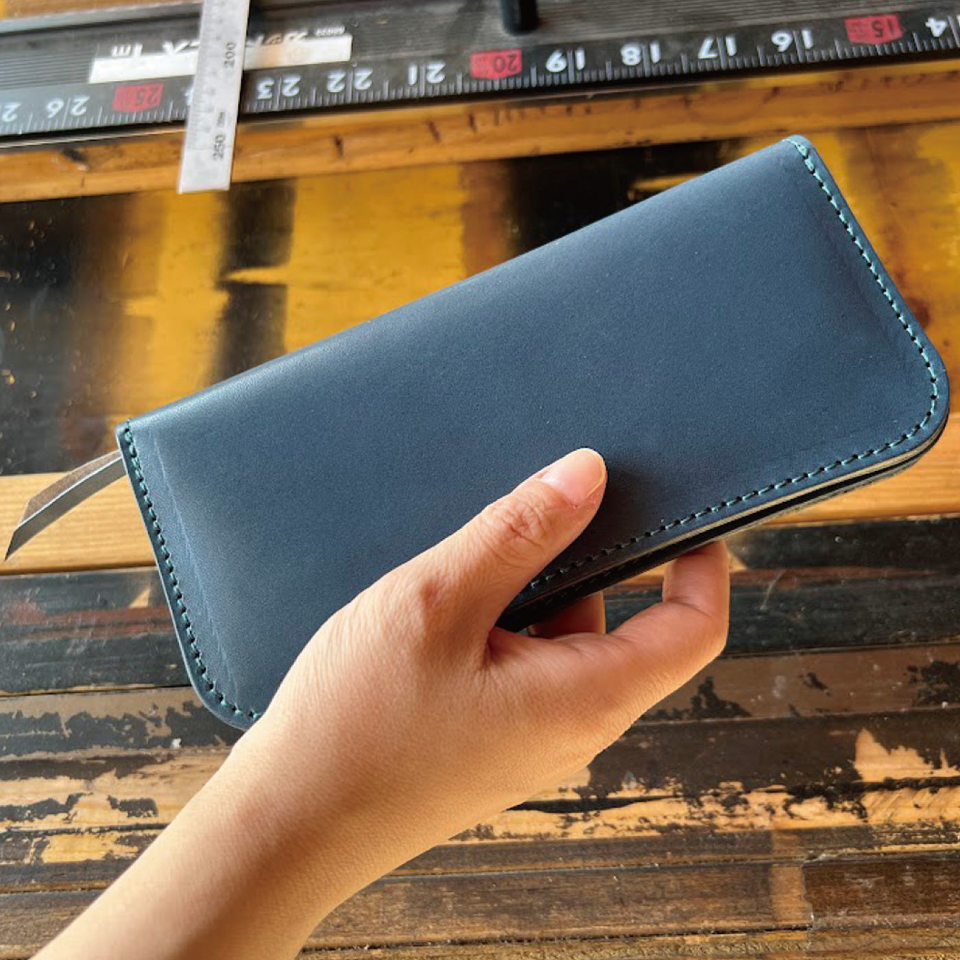 栃木レザー 長財布 牛革 本革 革小物 日本製  ベジタブル タンニン 鞣し サイズ19.5cm×9.5cm ビジネス フォーマル カジュアル プレゼント ロングウォレット 収納力 財布 ファッション小物