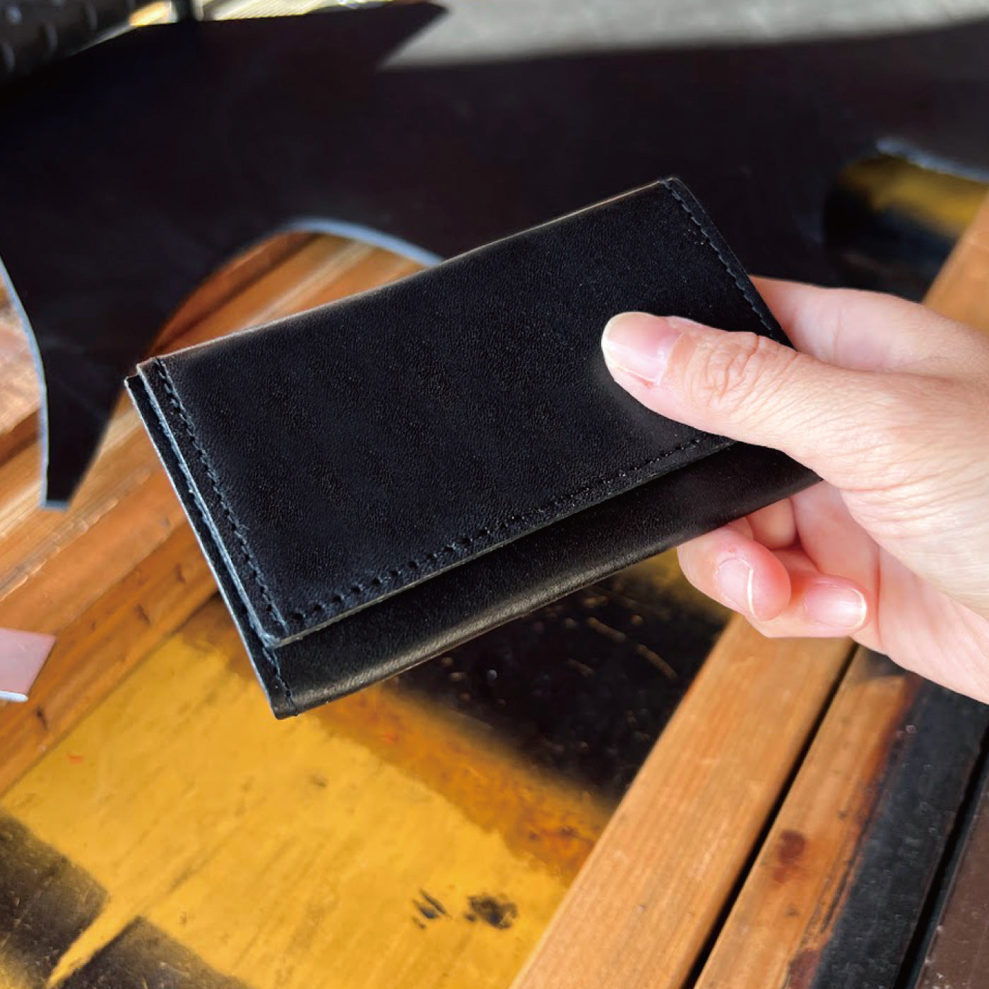 栃木レザー 名刺入れ 牛革 名刺 本革  革小物 日本製 ベジタブル タンニン 鞣し サイズ7cm×11.5cm ビジネス プレゼント ギフト シンプル カードケース ファッション小物