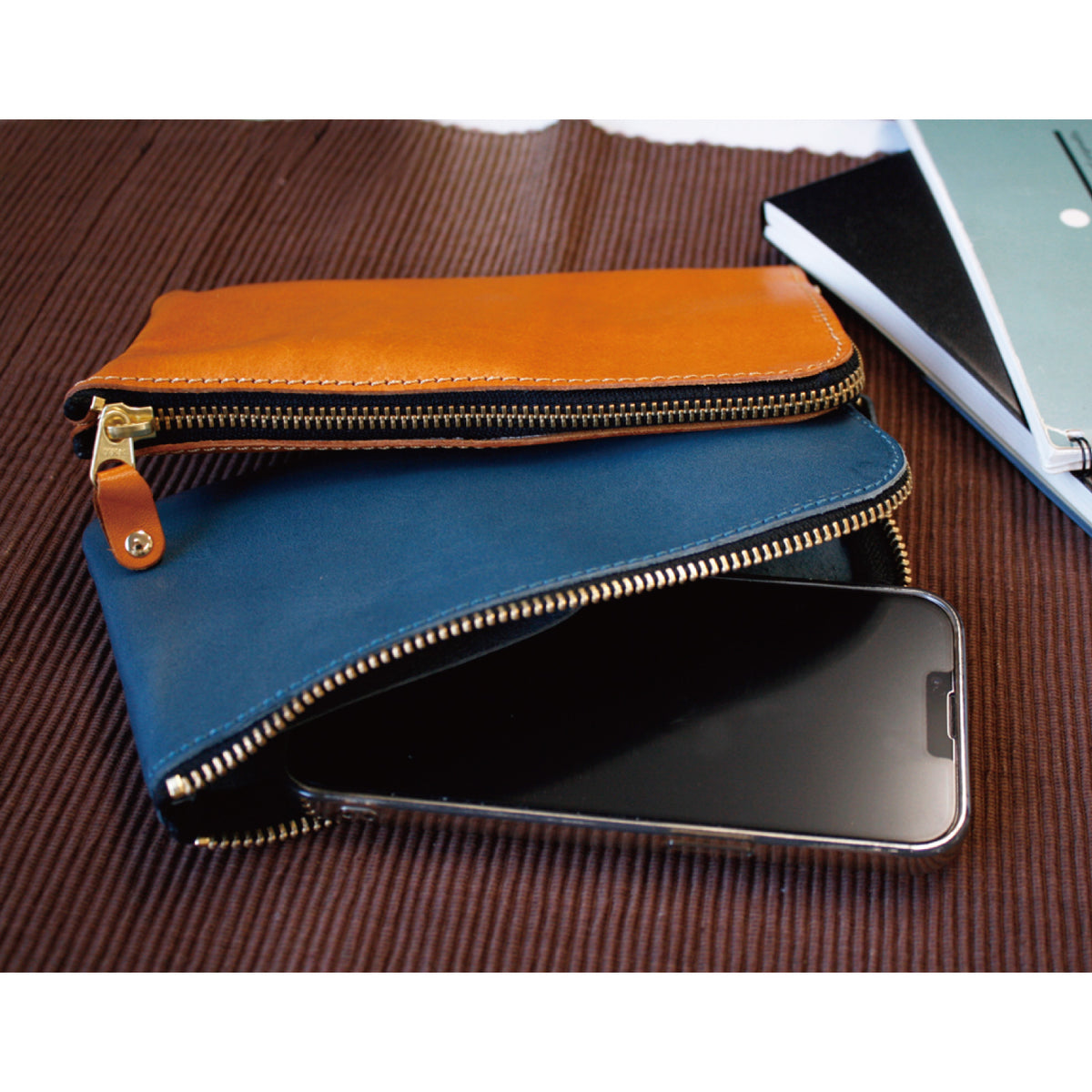 Tochigi Leather Long Flap Wallet, Genuine Cowhide Leather, Made in Japan, Vegetable Tanned, Size 20 x 9.5cm, Business Multi-Purpose Case, Gift, Fashion Accessory